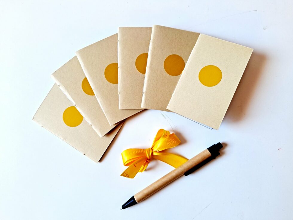 Carnets Cadeaux OR lot de 6 carnets avec stylo et nœud